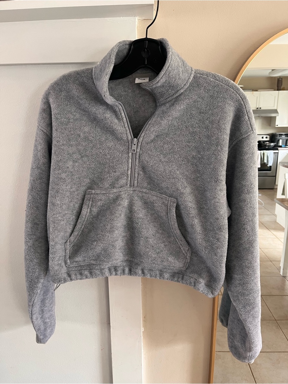 Aritzia Gray Half-Zip Fleece Pullover Sweatshirt